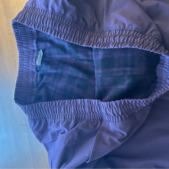 Eddie Bauer Women’s Fleece Lined Purple Pants size 14 - Picture 6 of 10